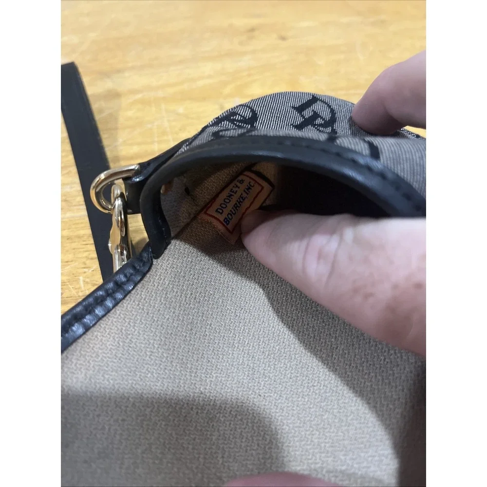 Dooney & Bourke Logo Navy Blue Wristlet Canvas‎ with Leather Trim 6x3.5